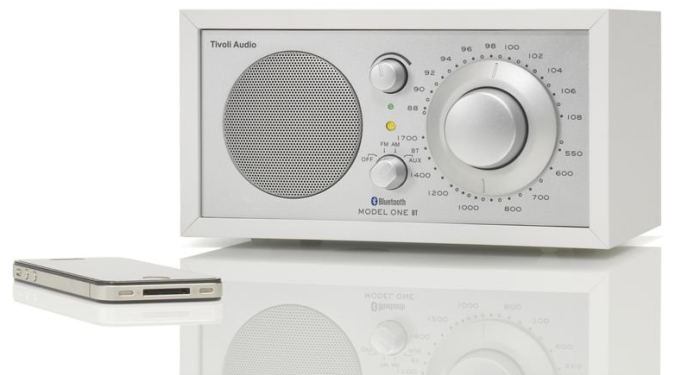 картинка Радиоприемник Tivoli Model One BT Цвет: Белый [White] от интернет-магазина itsklad.kz